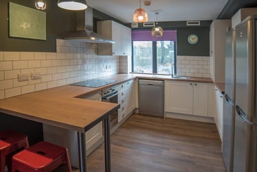 1 bed flat, Shire Oak Road, Headingley, Leeds, LS62DE - Image 1
